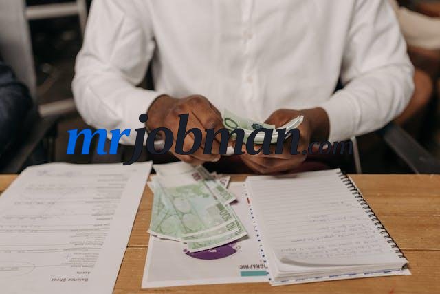 CFA Career Benefits: How the Charter Opens Doors in Investment Banking and Asset Management